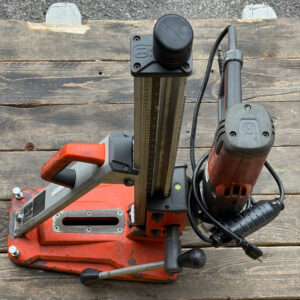 HUSQVARNA DM230 DS150 S/N: 20183800017